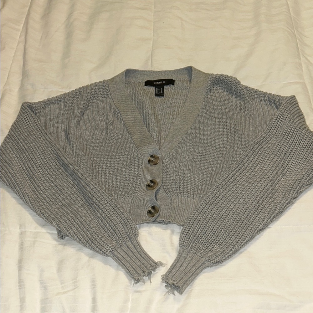 Forever 21 Sharkbite Hem Cropped Cardigan